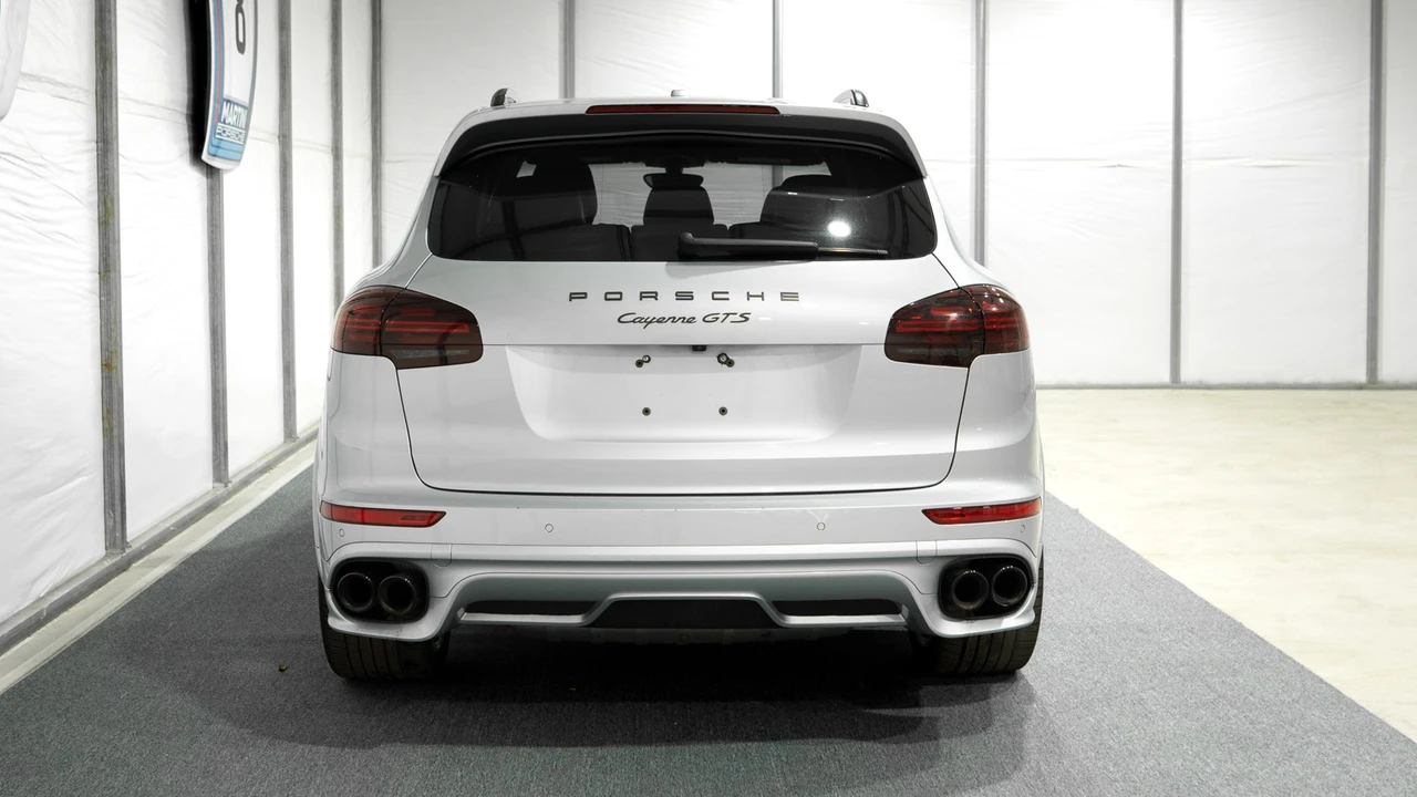 2016 Porsche 958 Cayenne GTS - Image 26 of 31