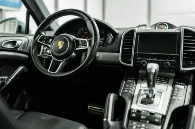 2016 Porsche 958 Cayenne GTS - Image 5 of 14