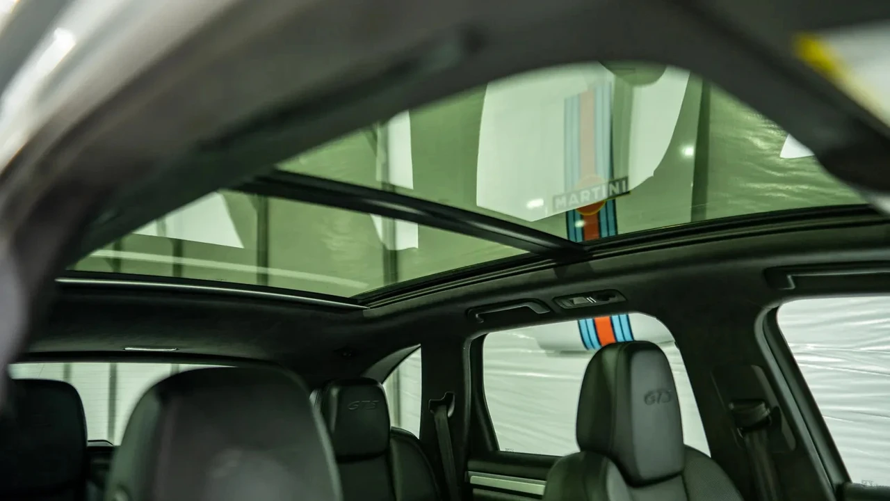 2016 Porsche 958 Cayenne GTS - Image 12 of 14