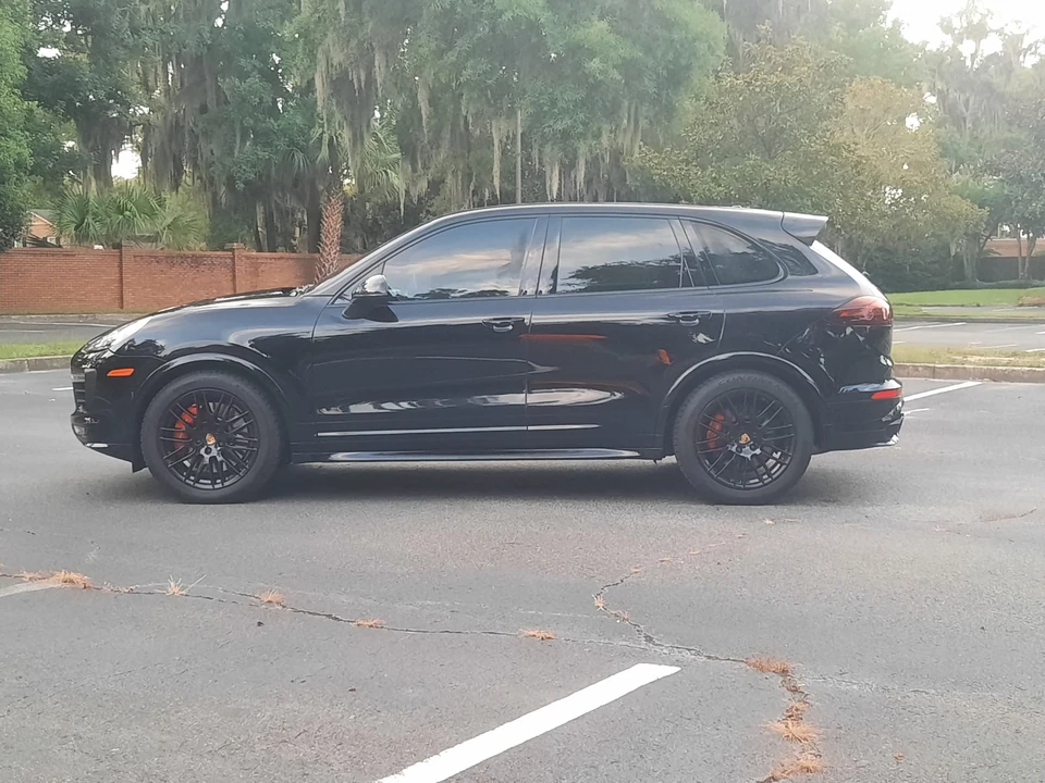 2016 Porsche 958 Cayenne GTS - Image 7 of 31