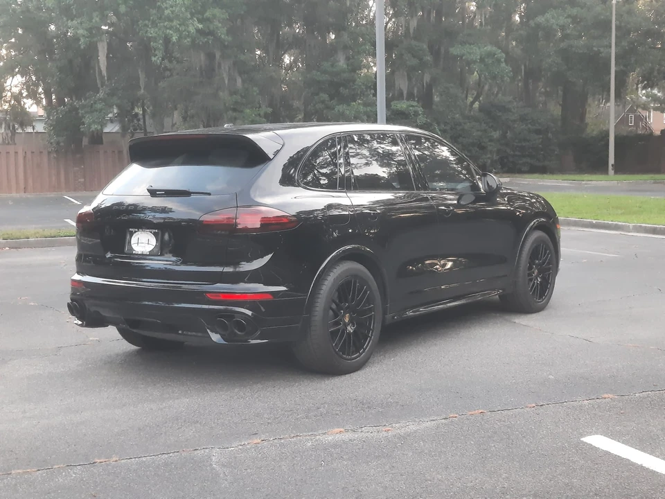 2016 Porsche 958 Cayenne GTS - Image 25 of 31