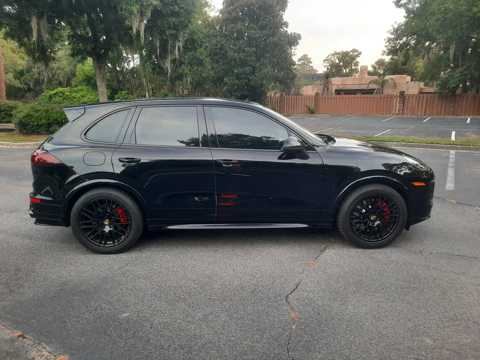 2016 Porsche 958 Cayenne GTS - Image 26 of 31