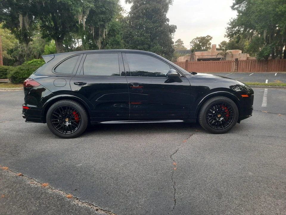 2016 Porsche 958 Cayenne GTS - Image 27 of 31