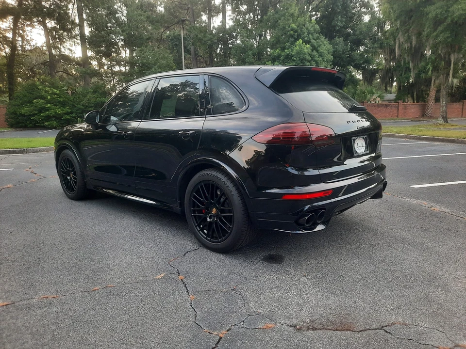 2016 Porsche 958 Cayenne GTS - Image 15 of 31