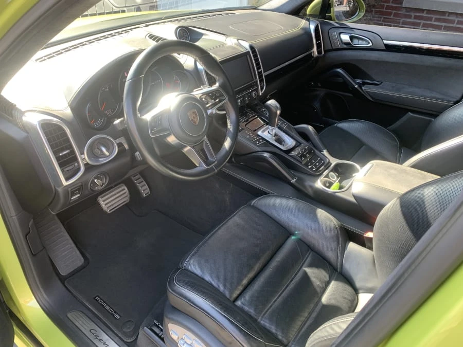 2016 Porsche 958 Cayenne GTS - Image 4 of 9