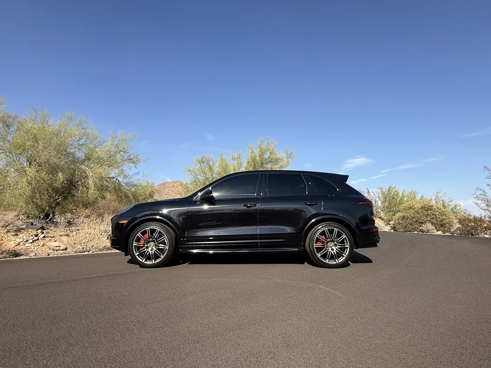2016 Porsche 958 Cayenne GTS - Image 9 of 31