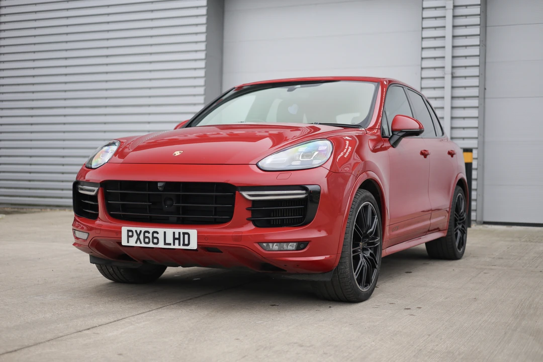 2016 Porsche 958 Cayenne GTS - Image 9 of 31