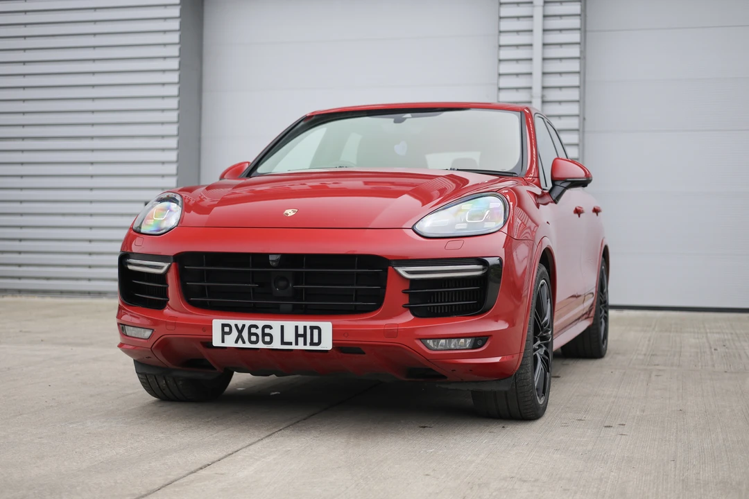 2016 Porsche 958 Cayenne GTS - Image 14 of 31