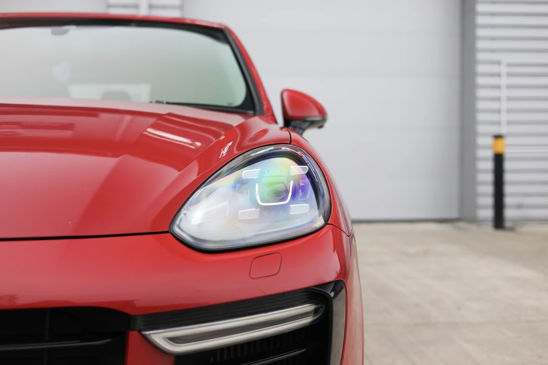 2016 Porsche 958 Cayenne GTS - Image 18 of 31