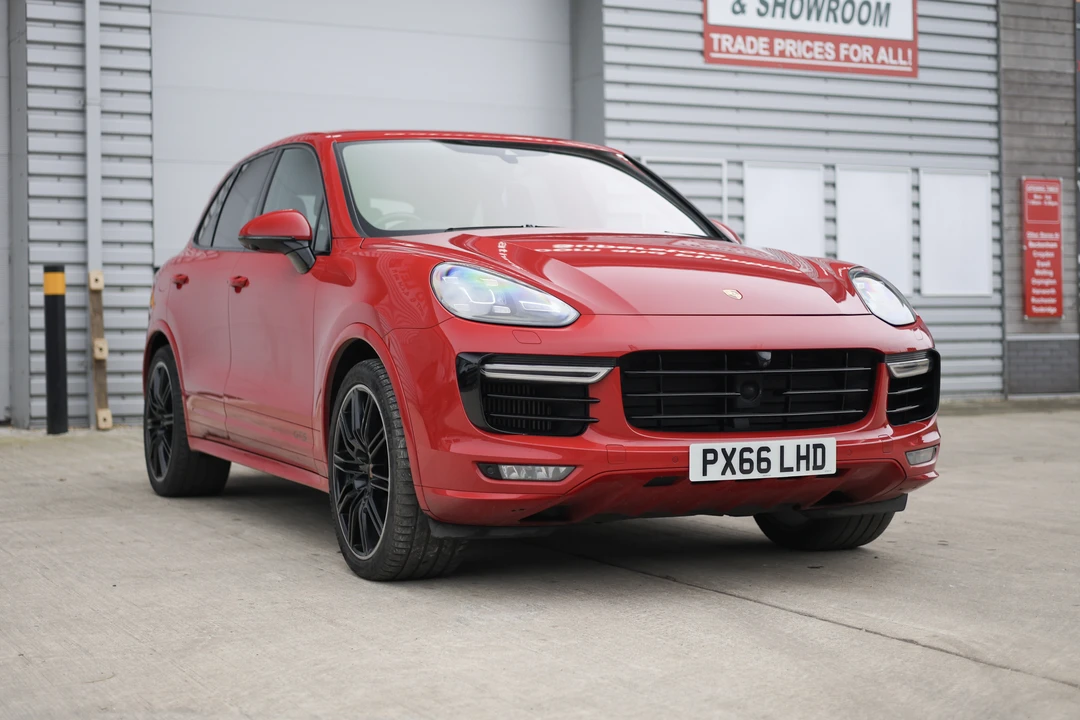 2016 Porsche 958 Cayenne GTS - Image 15 of 31
