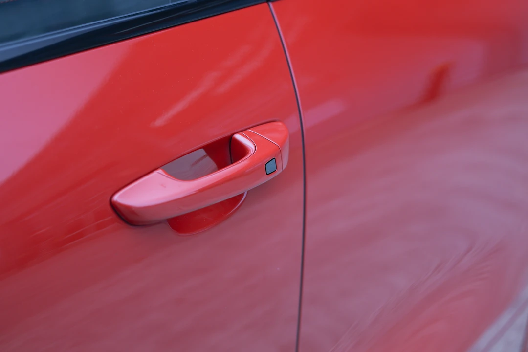 2016 Porsche 958 Cayenne GTS - Image 27 of 31