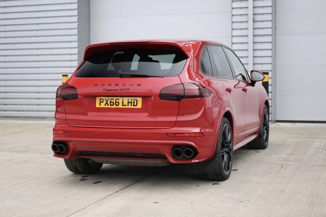 2016 Porsche 958 Cayenne GTS - Image 11 of 31