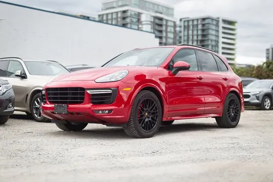 2016 Porsche Cayenne GTS