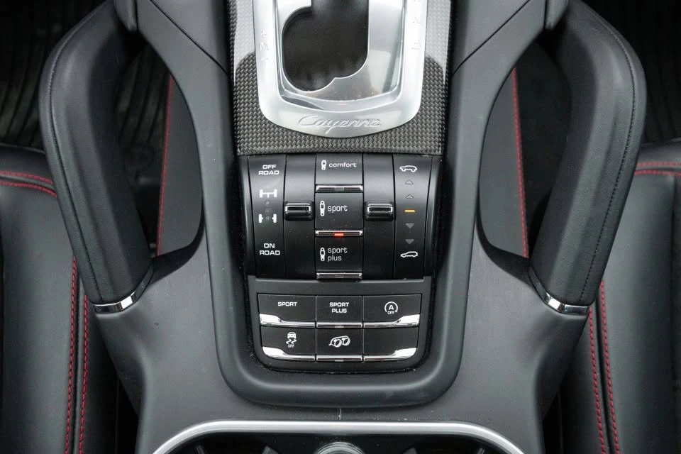2016 Porsche 958 Cayenne GTS - Image 14 of 16