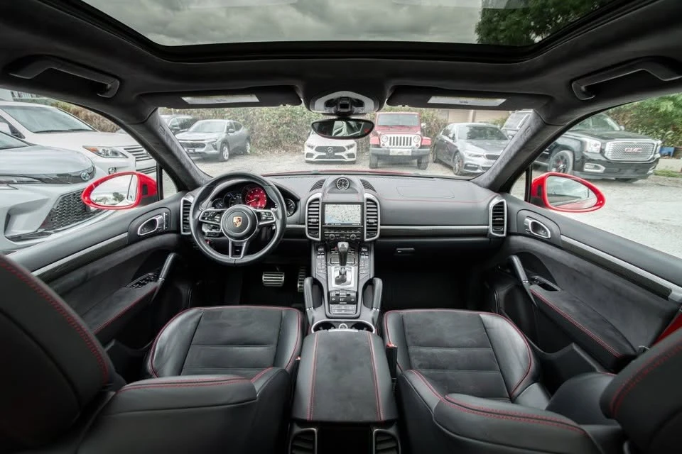 2016 Porsche 958 Cayenne GTS - Image 9 of 16