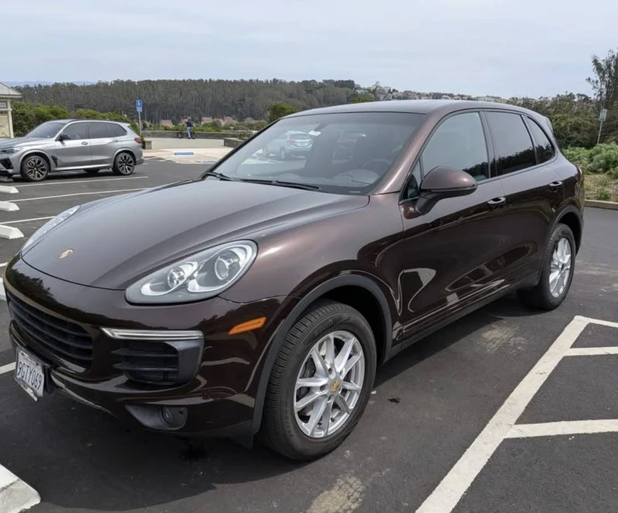 2016 Porsche 958 Cayenne - Image 2 of 13