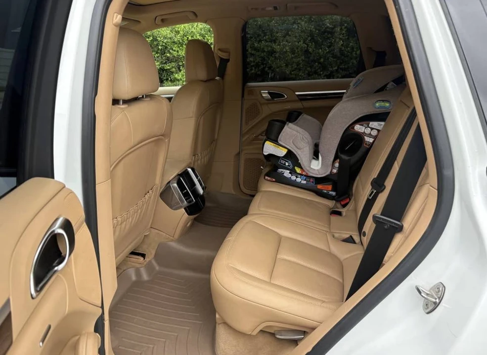 2016 Porsche 958 Cayenne - Image 7 of 7