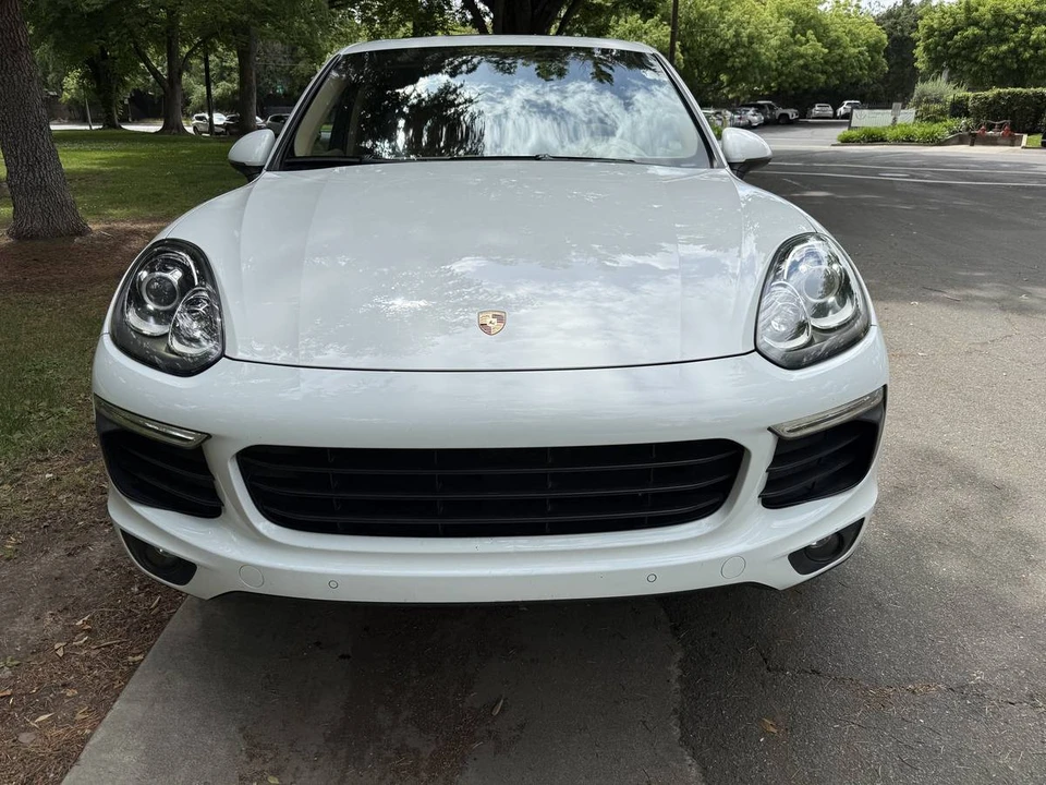 2016 Porsche 958 Cayenne - Image 3 of 11