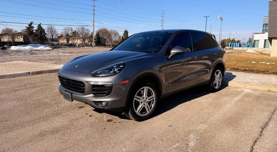 2016 Porsche 958 Cayenne - Image 3 of 5