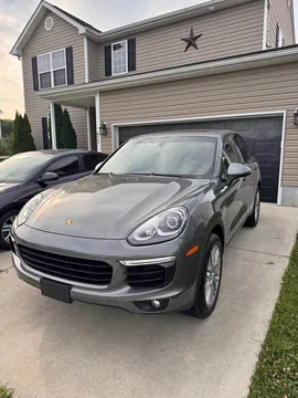 2016 Porsche Cayenne S
