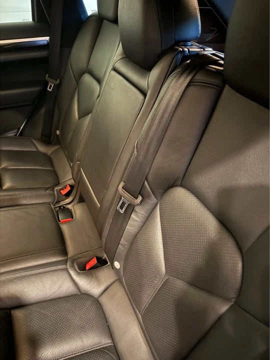 2016 Porsche 958 Cayenne - Image 5 of 8