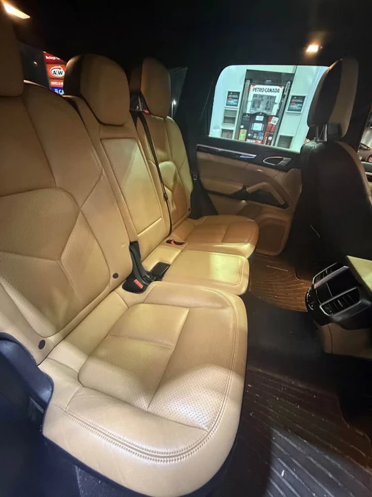 2016 Porsche 958 Cayenne - Image 6 of 10