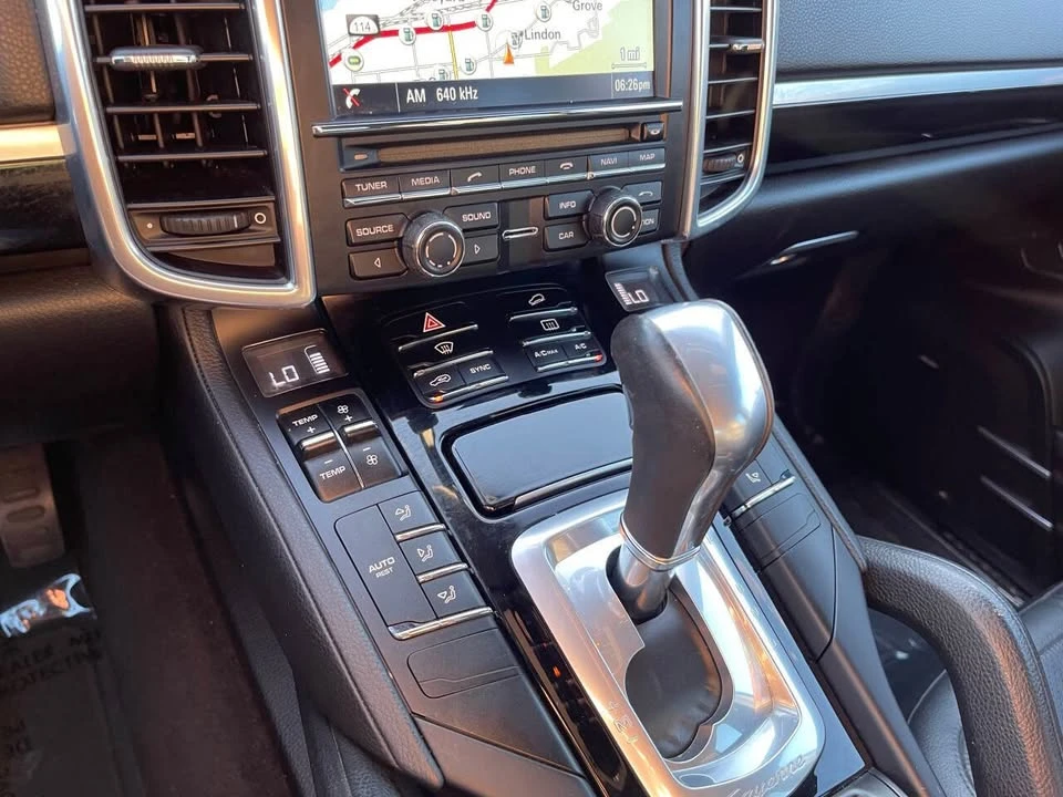 2016 Porsche 958 Cayenne - Image 19 of 20