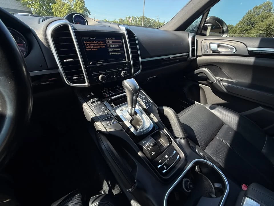2016 Porsche 958 Cayenne - Image 3 of 20