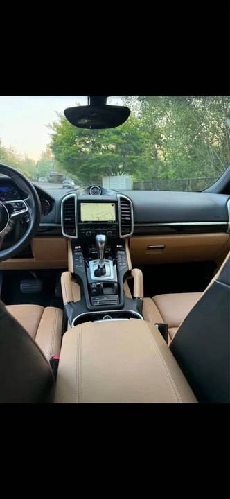 2016 Porsche 958 Cayenne - Image 8 of 10