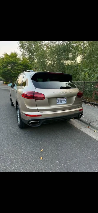 2016 Porsche 958 Cayenne - Image 4 of 10