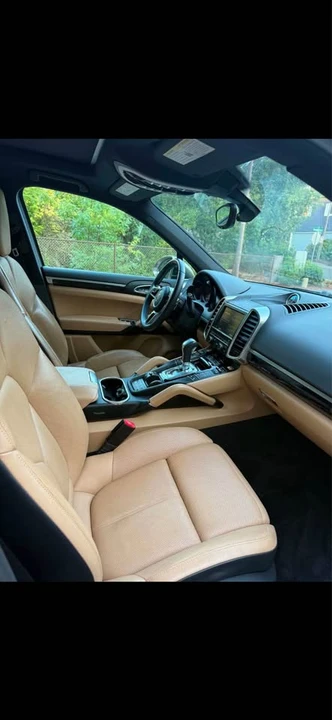 2016 Porsche 958 Cayenne - Image 5 of 10