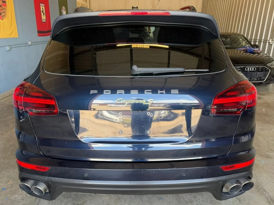 2016 Porsche 958 Cayenne - Image 11 of 20