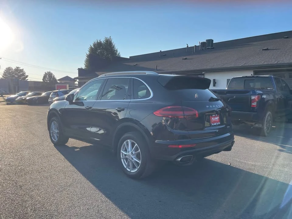 2016 Porsche 958 Cayenne - Image 8 of 20