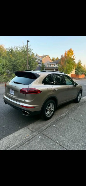 2016 Porsche 958 Cayenne - Image 3 of 10