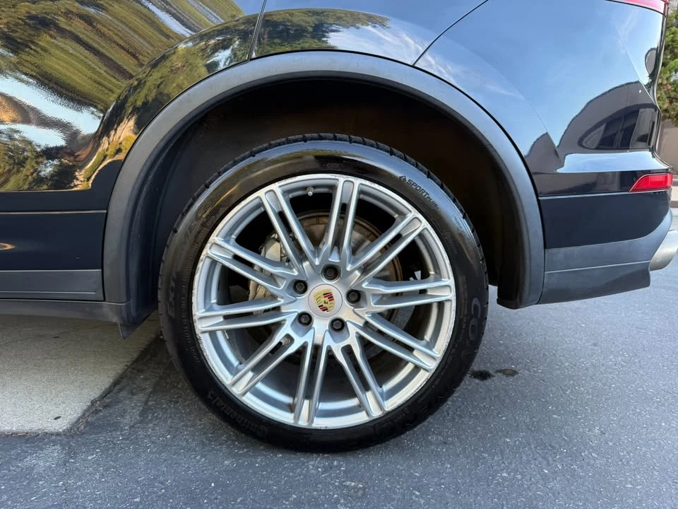 2016 Porsche 958 Cayenne - Image 7 of 20