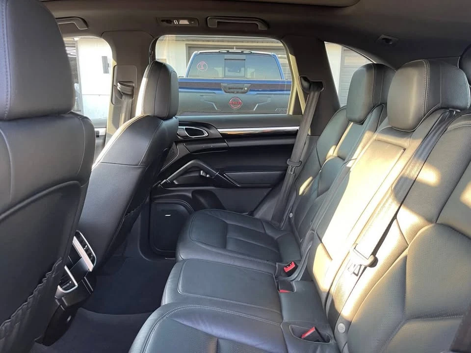 2016 Porsche 958 Cayenne - Image 11 of 20