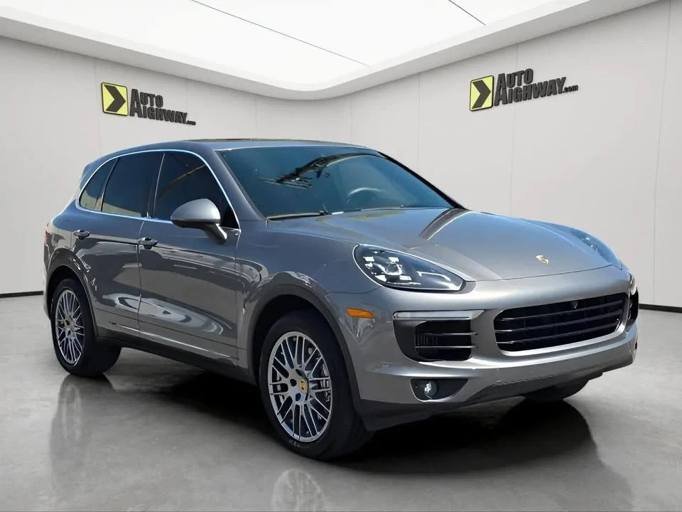 2016 Porsche 958 Cayenne - Image 9 of 20