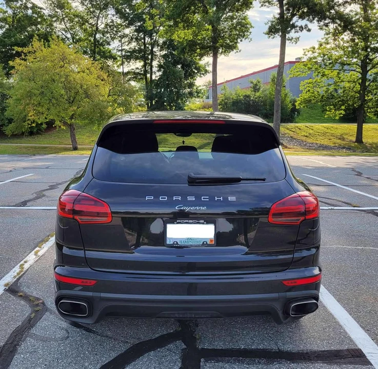 2016 Porsche 958 Cayenne - Image 4 of 9