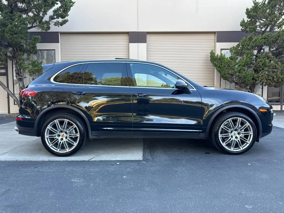 2016 Porsche 958 Cayenne - Image 4 of 20
