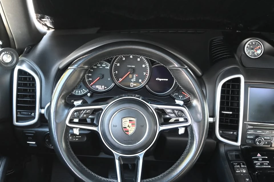 2016 Porsche 958 Cayenne - Image 10 of 11