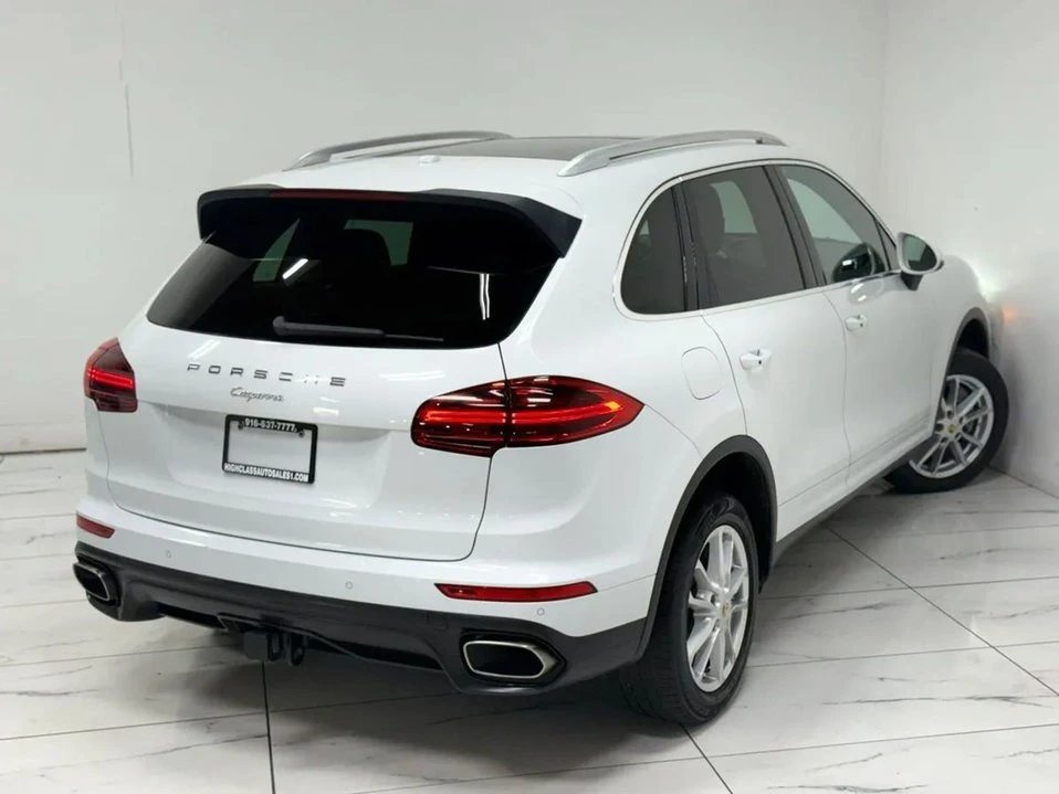 2016 Porsche 958 Cayenne - Image 12 of 20