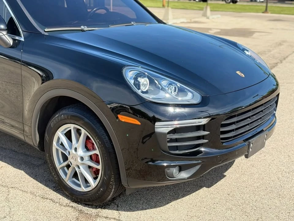 2016 Porsche 958 Cayenne - Image 2 of 20