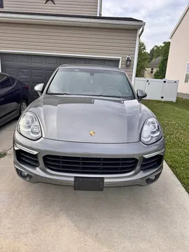 2016 Porsche Cayenne S