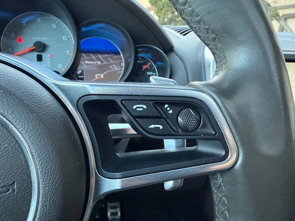 2016 Porsche 958 Cayenne - Image 19 of 20