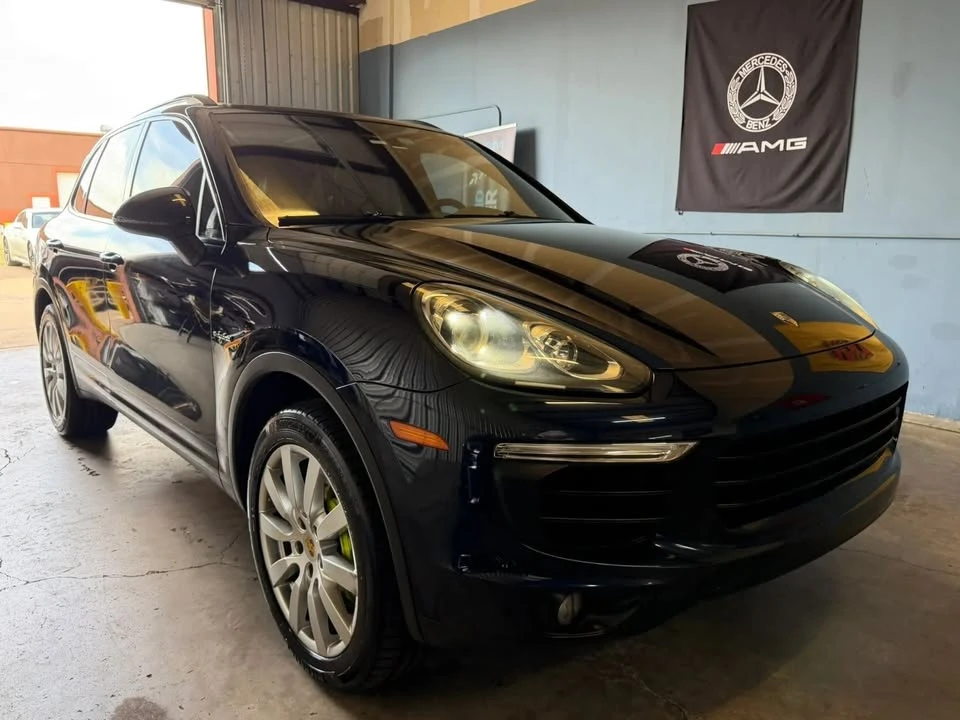2016 Porsche 958 Cayenne - Image 15 of 20