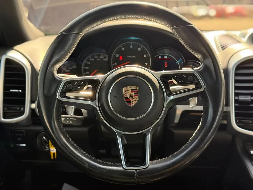 2016 Porsche 958 Cayenne - Image 14 of 20