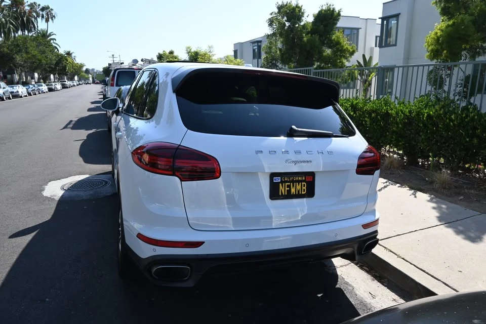 2016 Porsche 958 Cayenne - Image 11 of 11