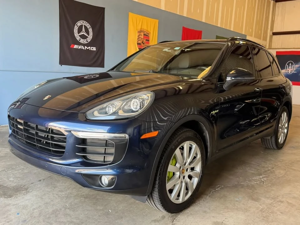 2016 Porsche 958 Cayenne - Image 6 of 20