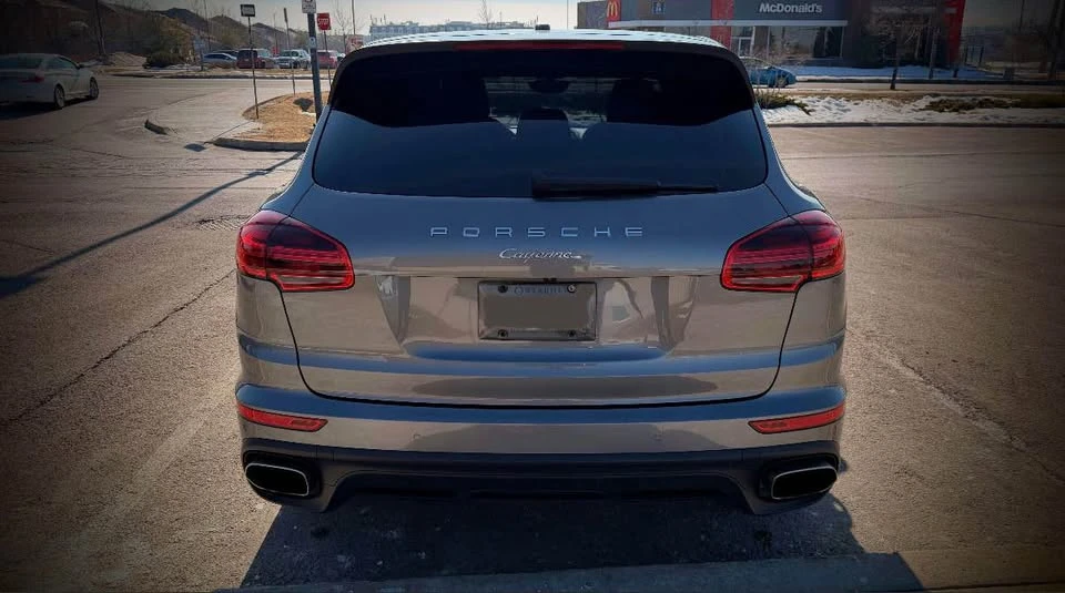 2016 Porsche 958 Cayenne - Image 5 of 5