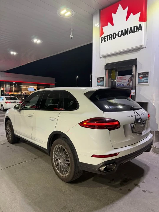 2016 Porsche 958 Cayenne - Image 10 of 10